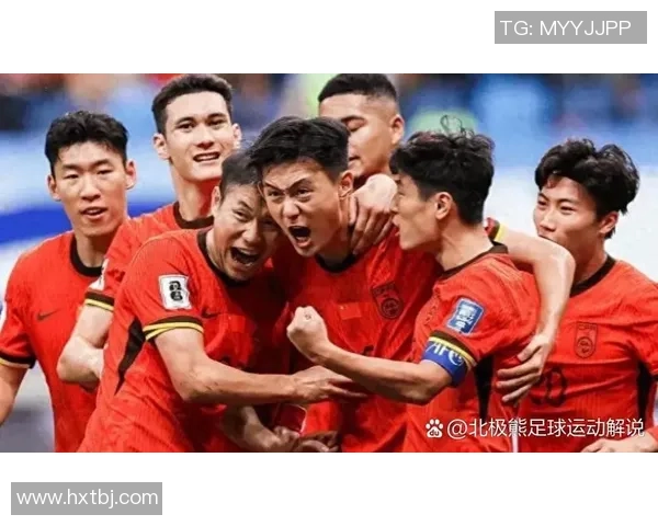 足球明星勇敢挑战新领域拍摄浪漫吻戏引发粉丝热议与期待